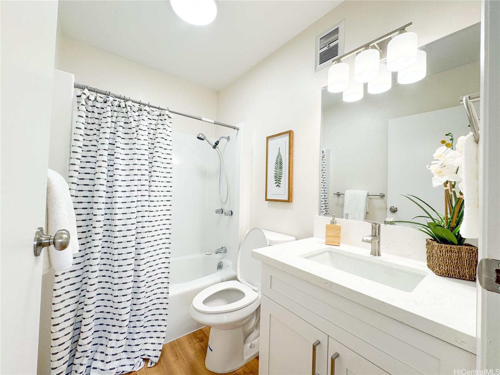 98-263 Kaonohi Street townhouse # I-3, Aiea, Hawaii - photo 15 of 18