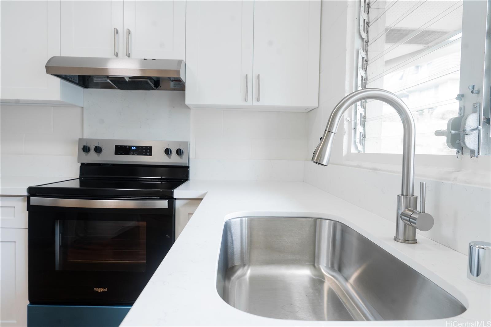 98-264 Ualo Street townhouse # M3, Aiea, Hawaii - photo 13 of 22