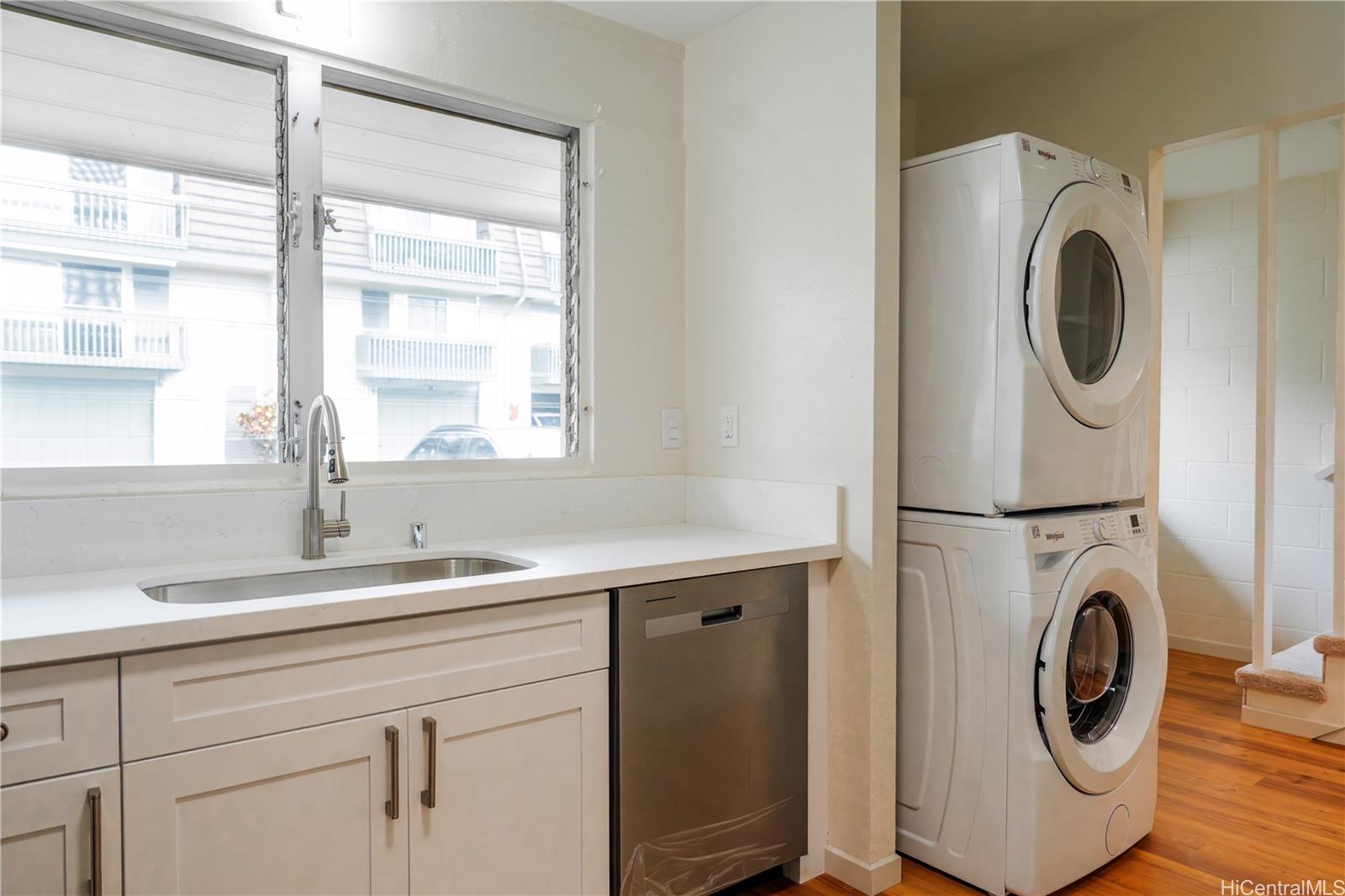 98-264 Ualo Street townhouse # M3, Aiea, Hawaii - photo 15 of 22