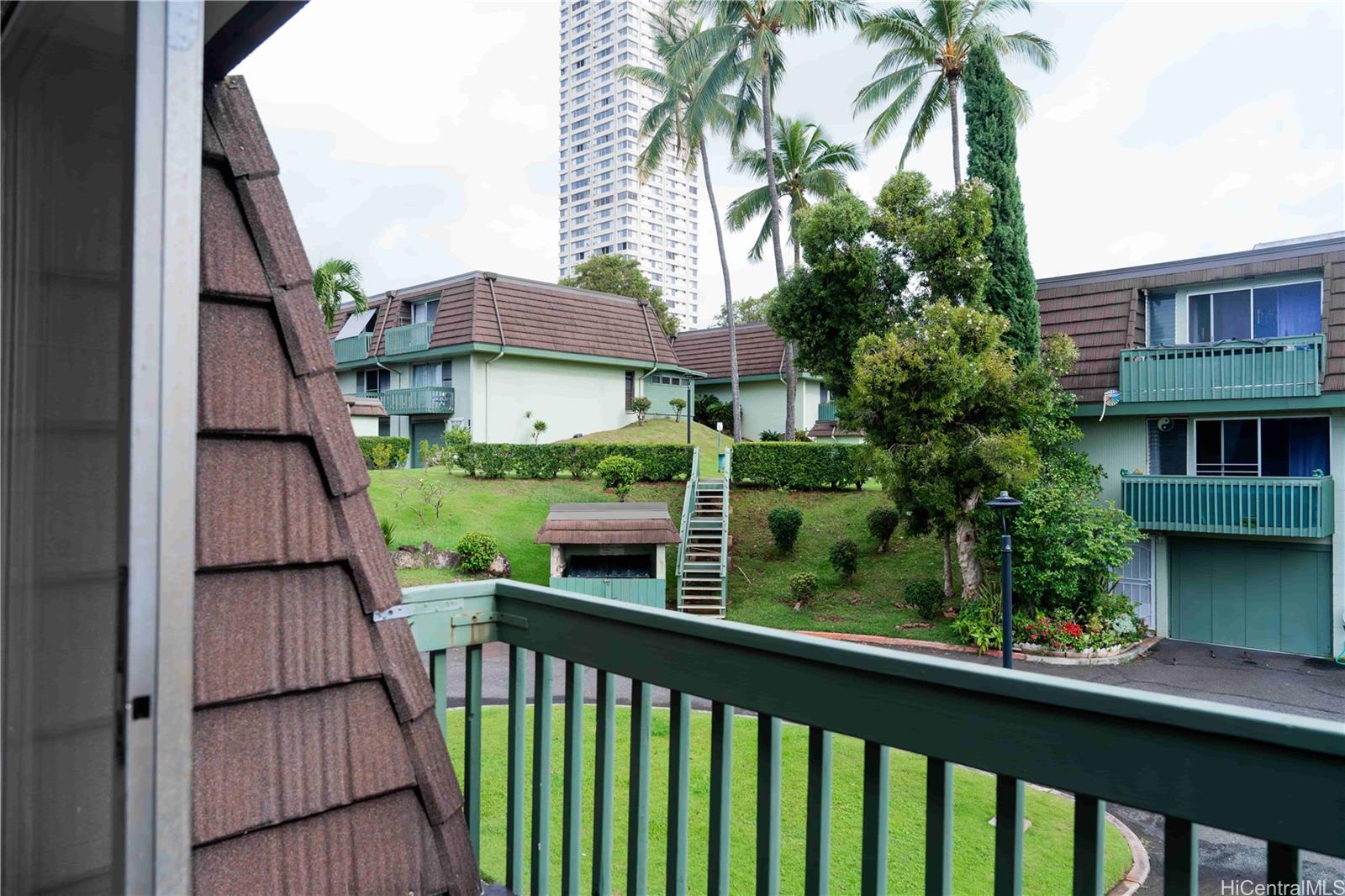 98-264 Ualo Street townhouse # M3, Aiea, Hawaii - photo 17 of 22