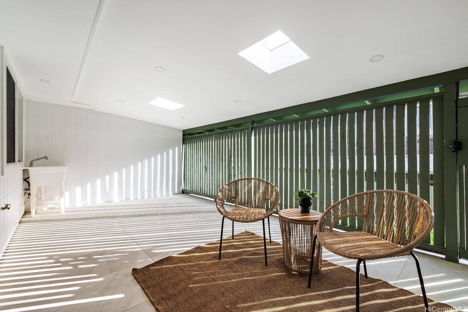 98-265 Ualo Street townhouse # S2, Aiea, Hawaii - photo 5 of 25