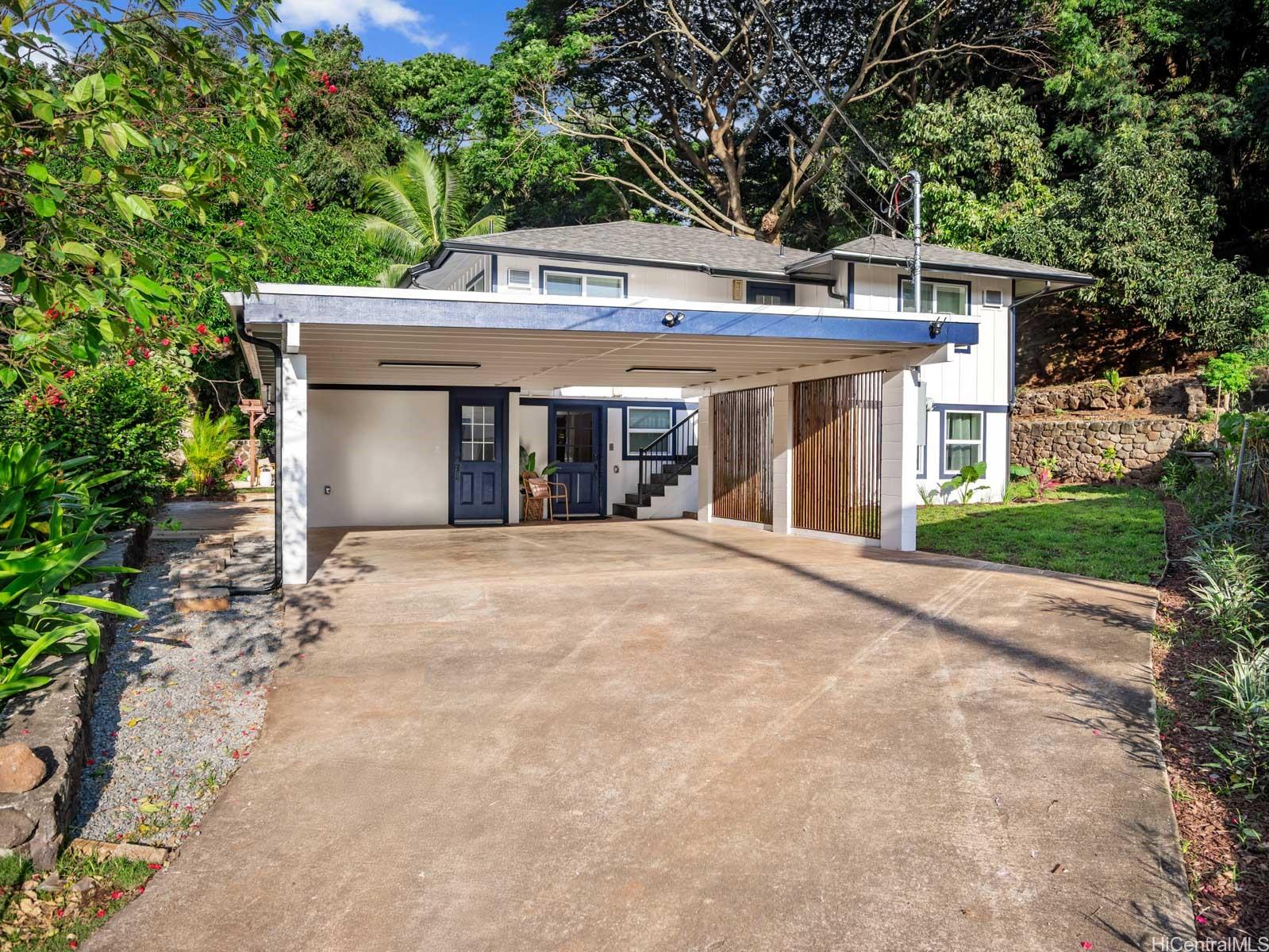 98-285  Hale Momi Place Pearlridge, PearlCity home - photo 2 of 25