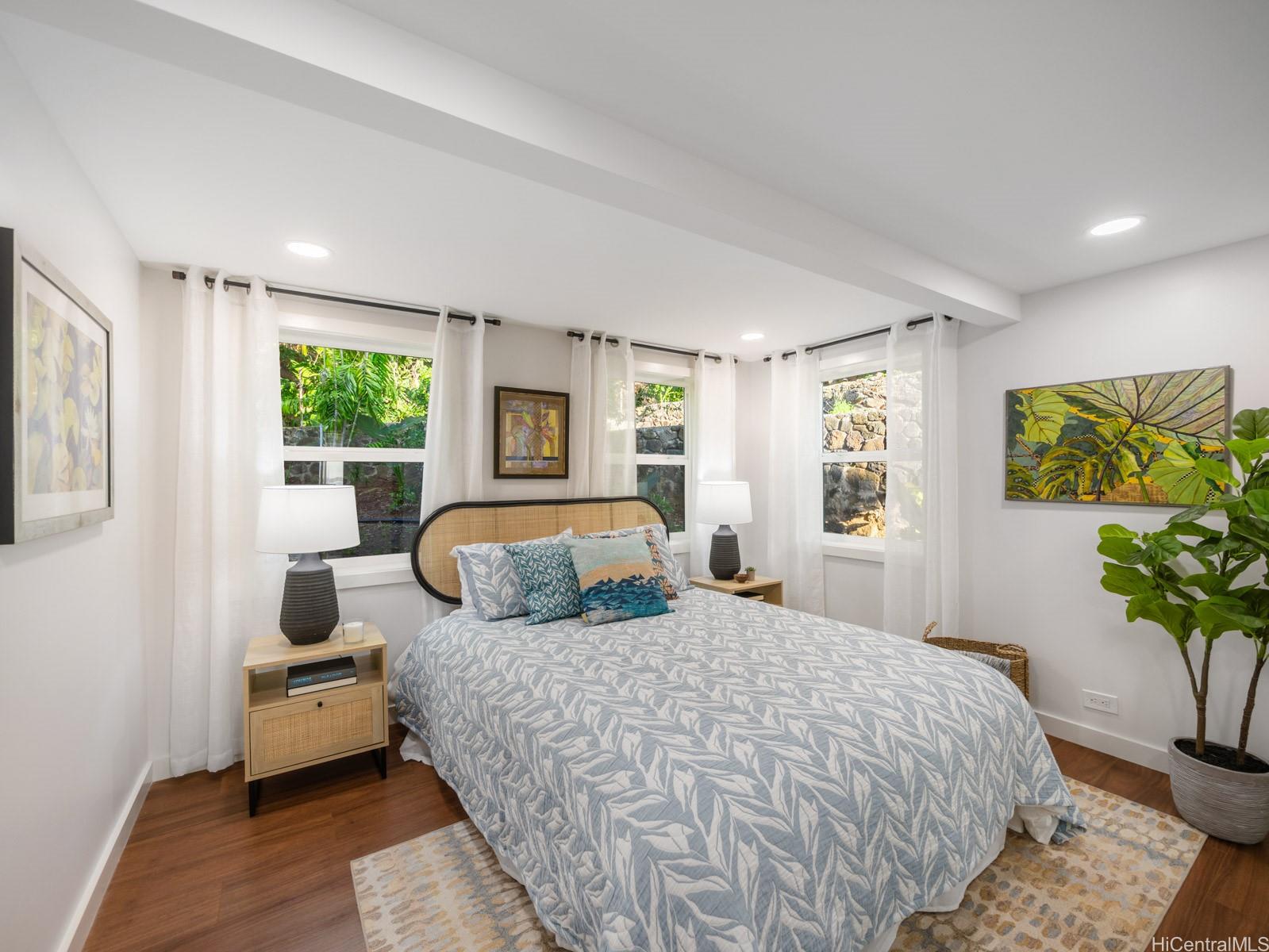 98-285  Hale Momi Place Pearlridge, PearlCity home - photo 15 of 25