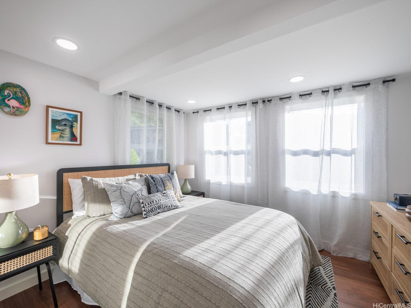 98-285  Hale Momi Place Pearlridge, PearlCity home - photo 18 of 25