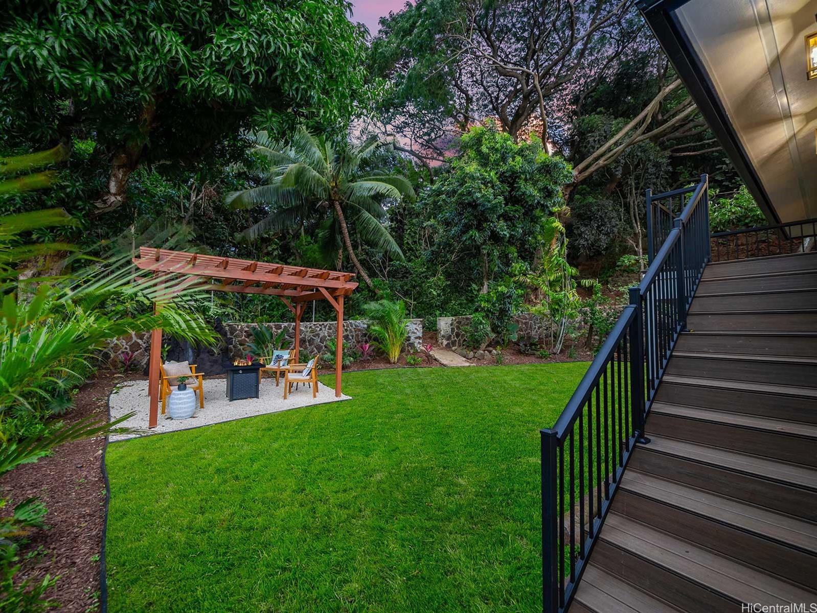 98-285  Hale Momi Place Pearlridge, PearlCity home - photo 24 of 25