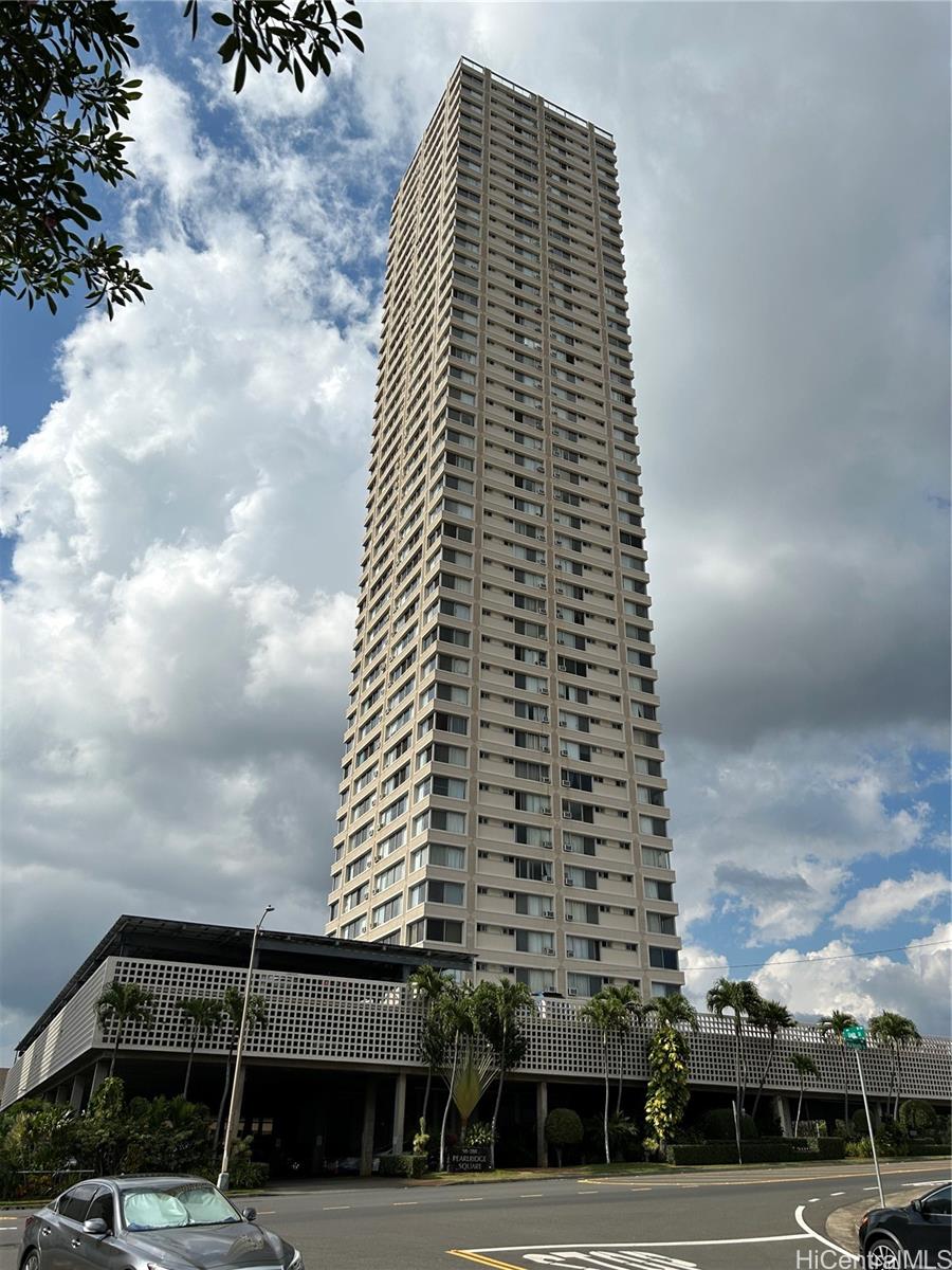 Pearlridge Square condo # 2604, Aiea, Hawaii - photo 8 of 13