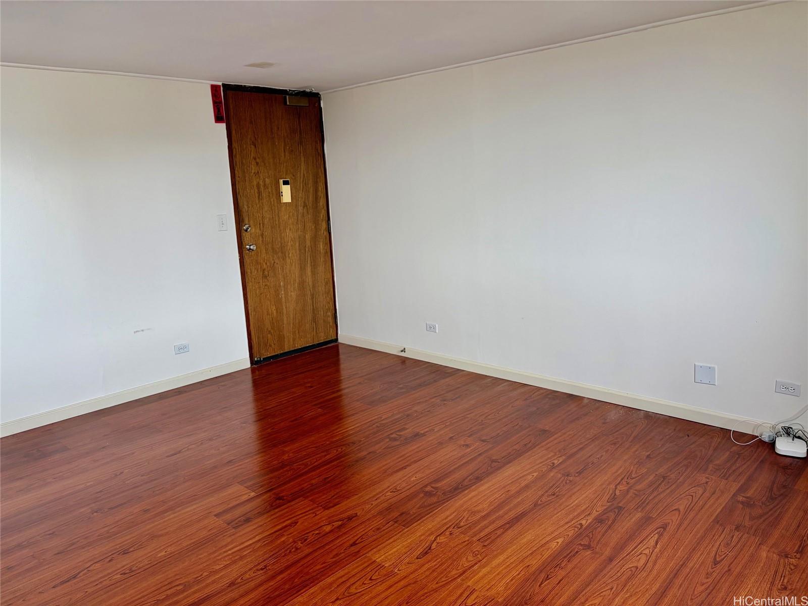 98-288 Kaonohi St Aiea - Rental - photo 3 of 11