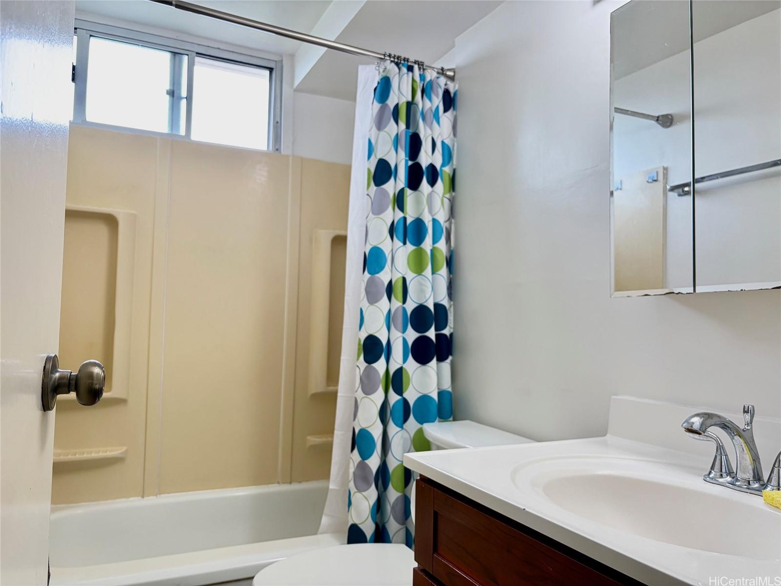 98-288 Kaonohi St Aiea - Rental - photo 9 of 11