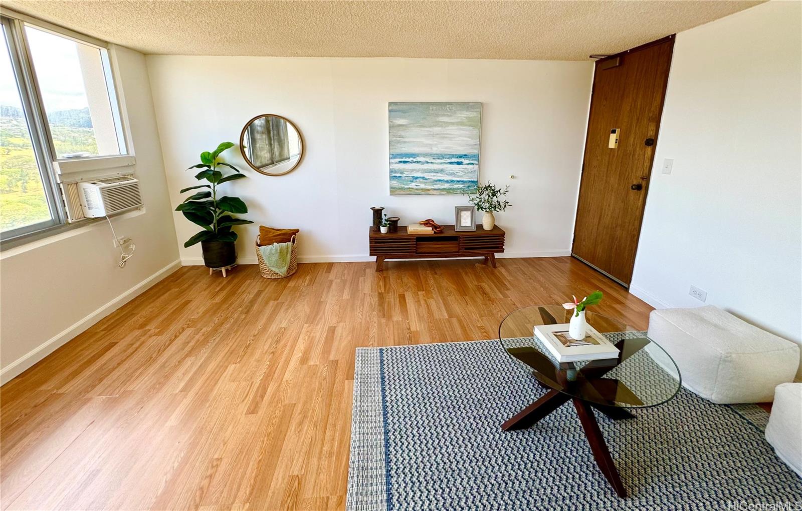 Pearlridge Square condo # 3107, Aiea, Hawaii - photo 3 of 19