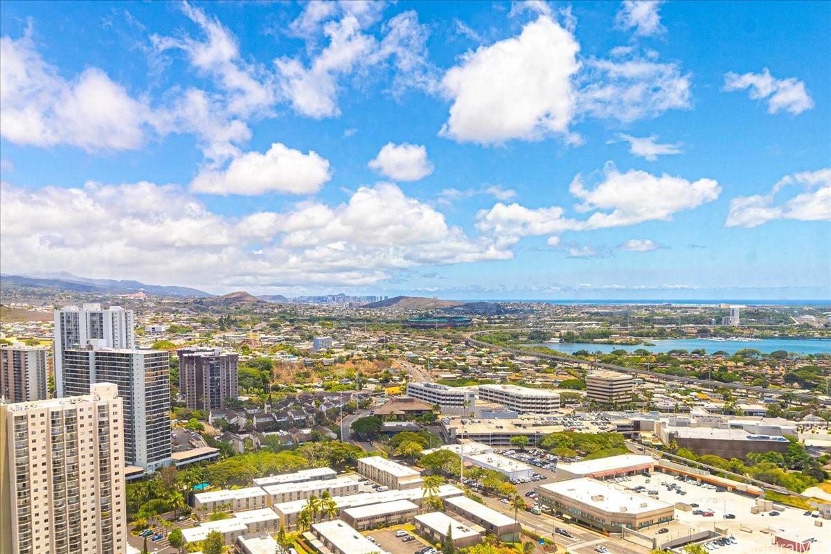 Pearlridge Square condo # 3405, Aiea, Hawaii - photo 9 of 22