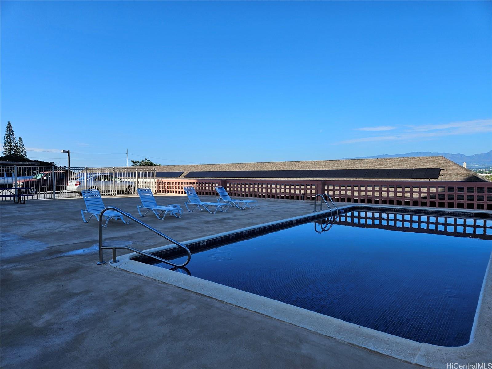 Pearlridge Square condo # 3804, Aiea, Hawaii - photo 9 of 13