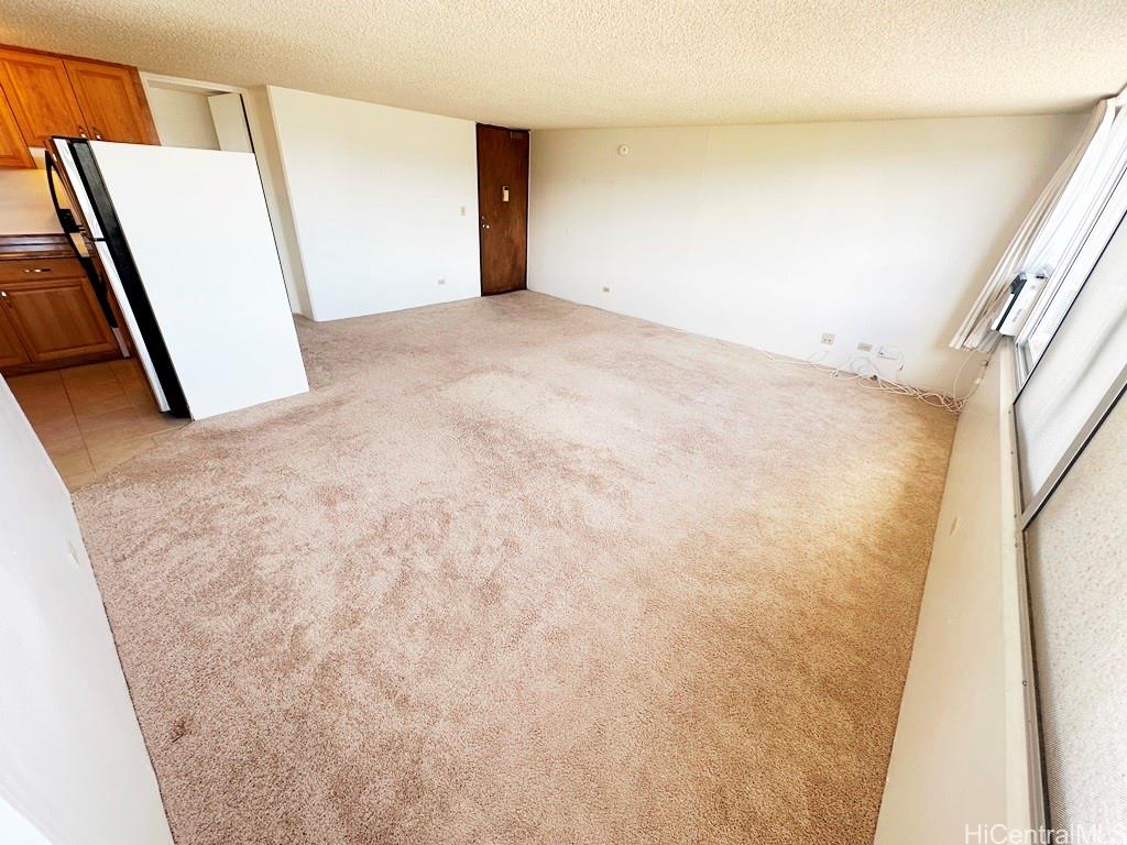 Pearlridge Square condo # 3903, Aiea, Hawaii - photo 3 of 22