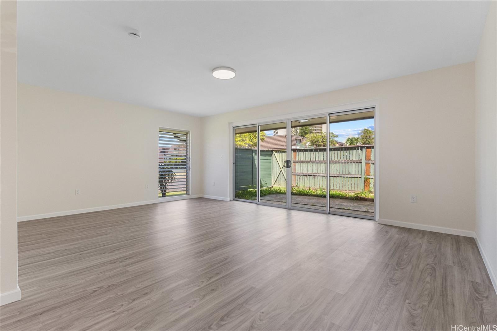 98-297 Ualo Street townhouse # W1, Aiea, Hawaii - photo 8 of 15