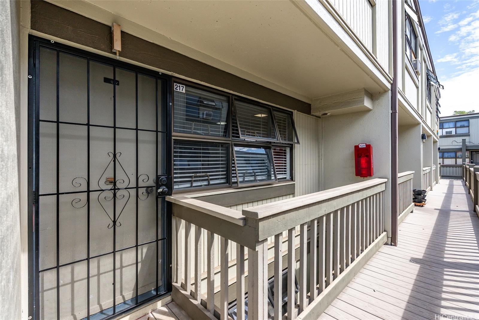 Waimalu Park condo # 217, Aiea, Hawaii - photo 20 of 24