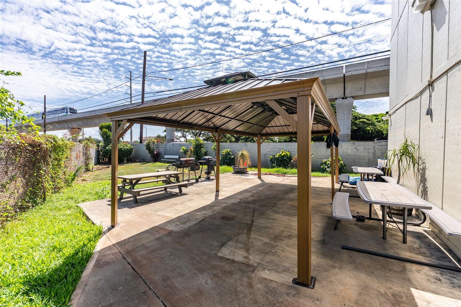 Waimalu Park condo # 217, Aiea, Hawaii - photo 21 of 24