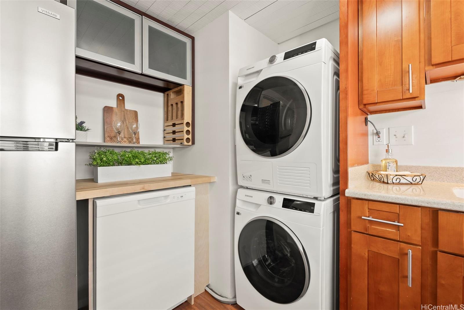 Waimalu Park condo # 217, Aiea, Hawaii - photo 4 of 24