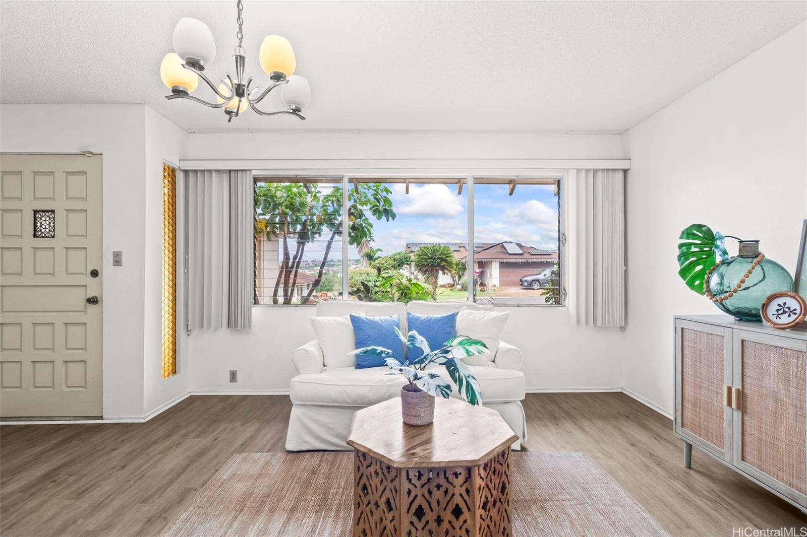 98-324  Puaalii Street Pearlridge, PearlCity home - photo 3 of 22