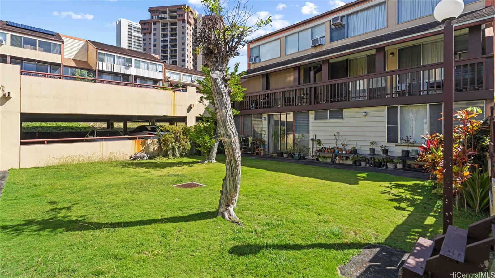 Bougainville condo # 126, Aiea, Hawaii - photo 19 of 19