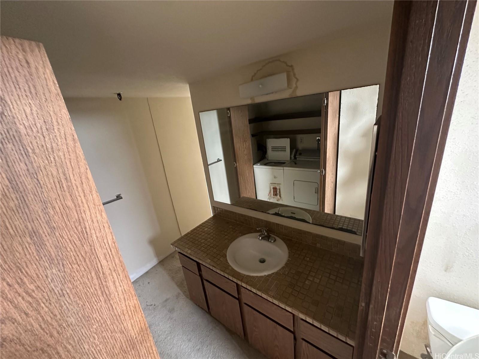 Park At Pearlridge condo # C1206, Aiea, Hawaii - photo 7 of 10