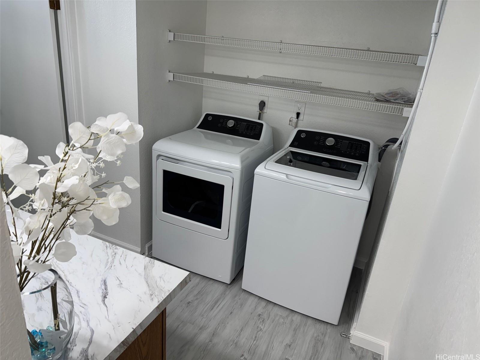 Park At Pearlridge condo # C1706, Aiea, Hawaii - photo 10 of 19