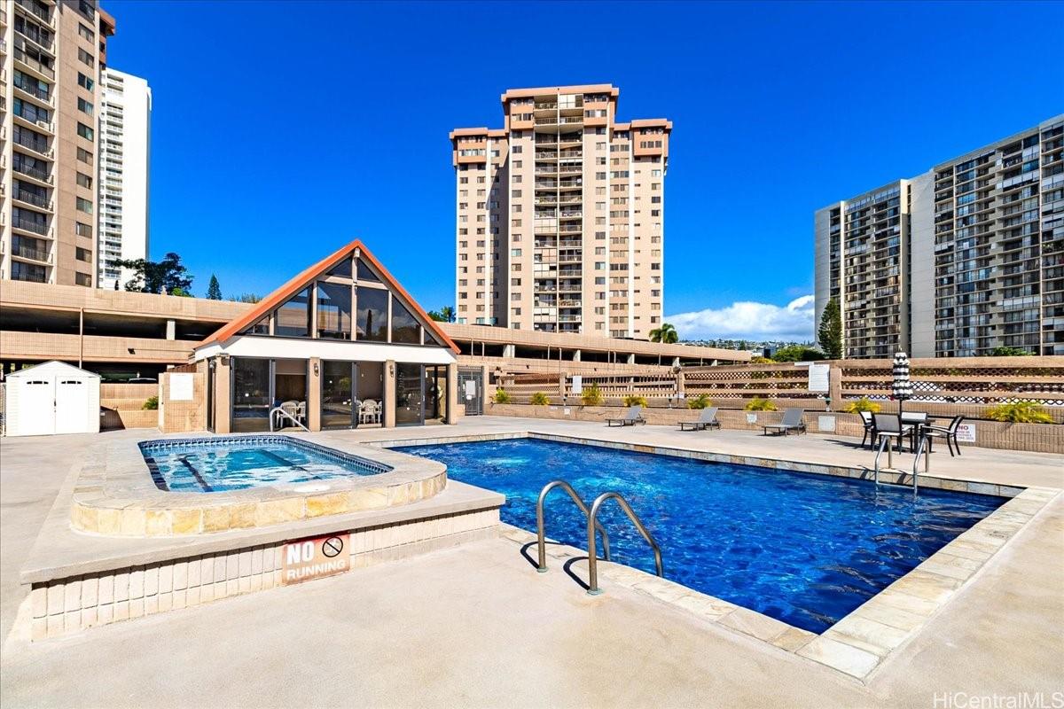 Park At Pearlridge condo # C1903, Aiea, Hawaii - photo 21 of 25