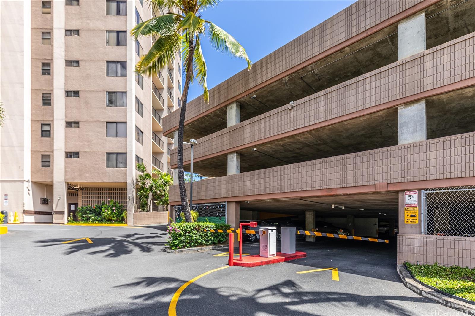 Park At Pearlridge condo # C307, Aiea, Hawaii - photo 16 of 20