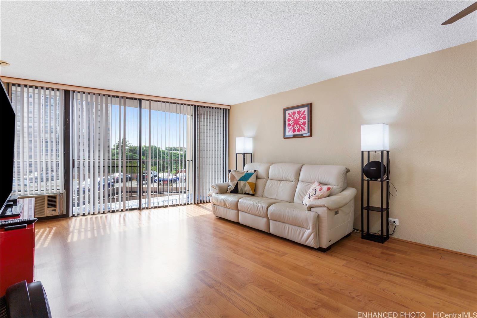 Park At Pearlridge condo # C402, Aiea, Hawaii - photo 2 of 22