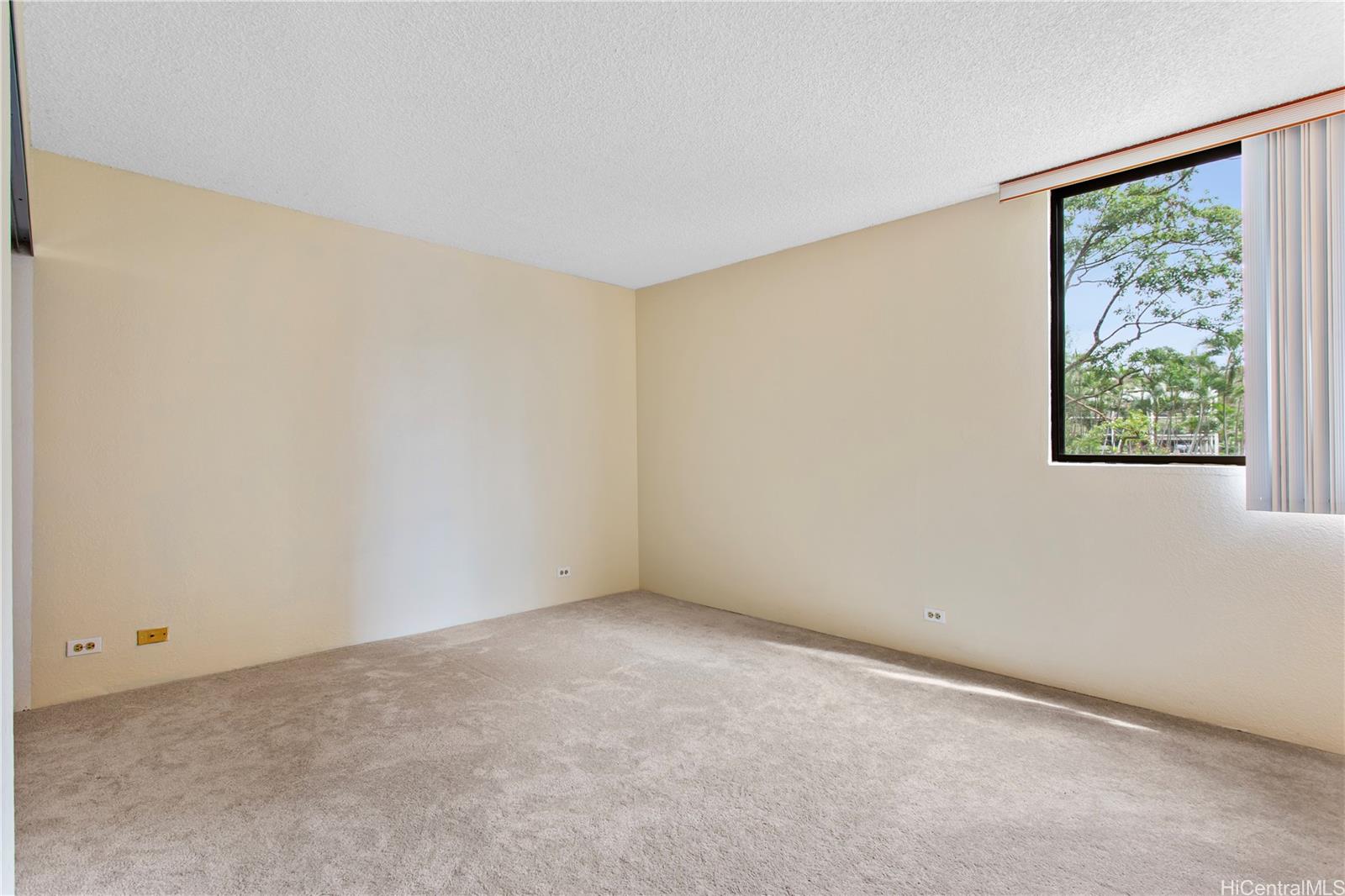 Park At Pearlridge condo # C402, Aiea, Hawaii - photo 11 of 23