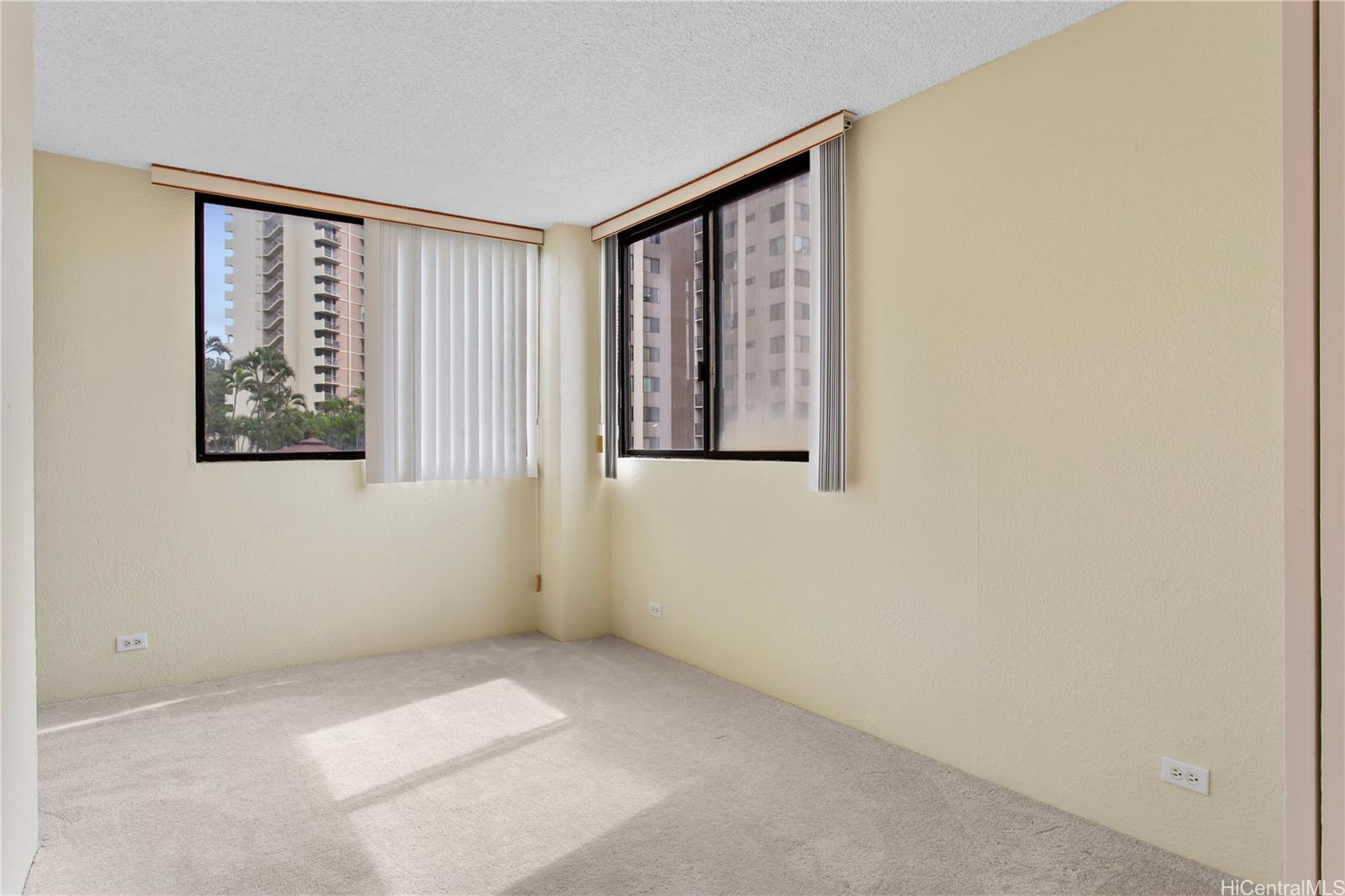 Park At Pearlridge condo # C402, Aiea, Hawaii - photo 13 of 23