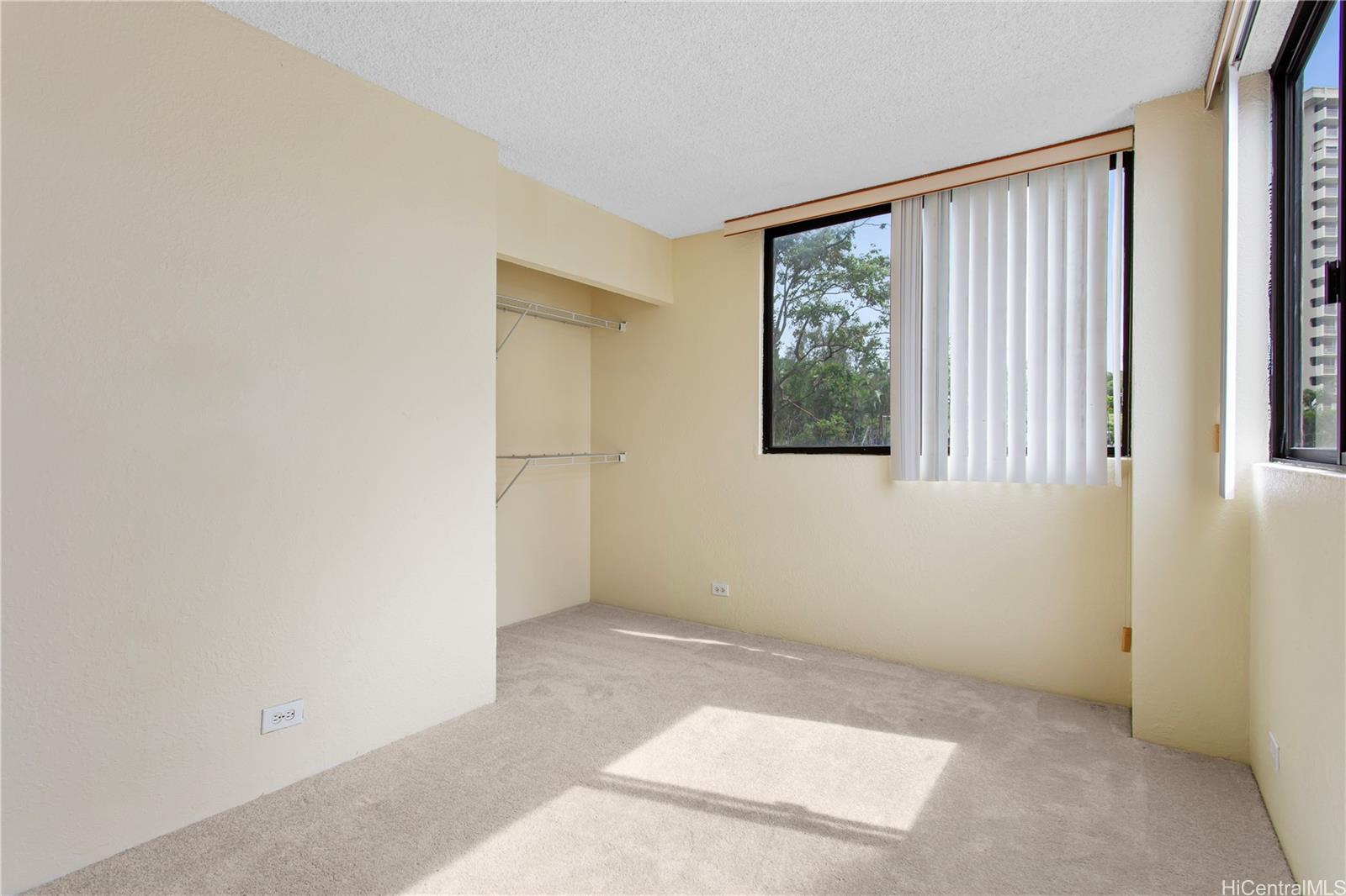 Park At Pearlridge condo # C402, Aiea, Hawaii - photo 14 of 23