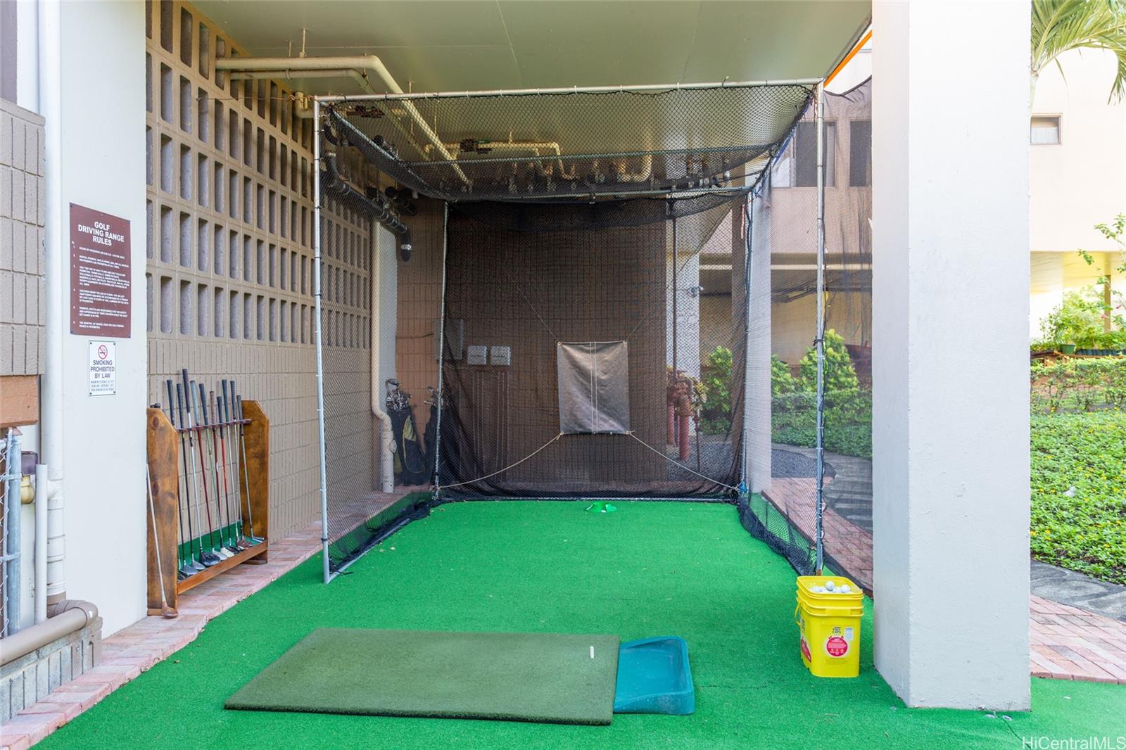 Park At Pearlridge condo # C402, Aiea, Hawaii - photo 20 of 23