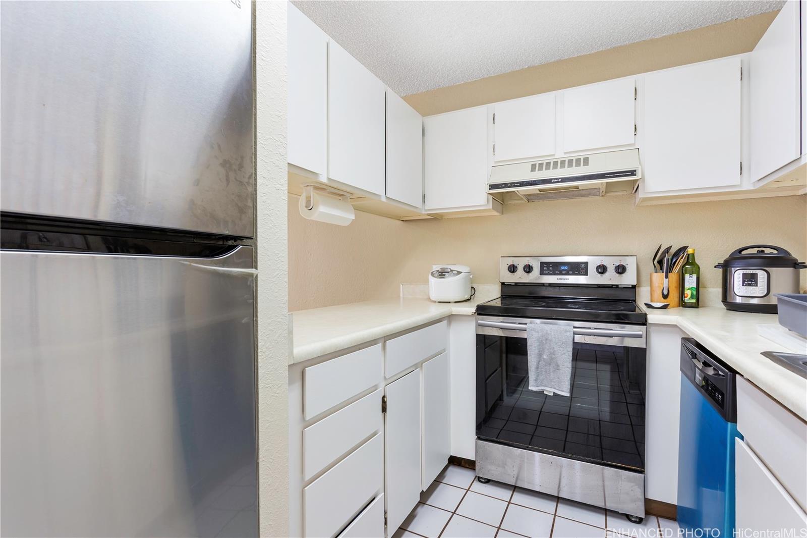 Park At Pearlridge condo # C402, Aiea, Hawaii - photo 7 of 22