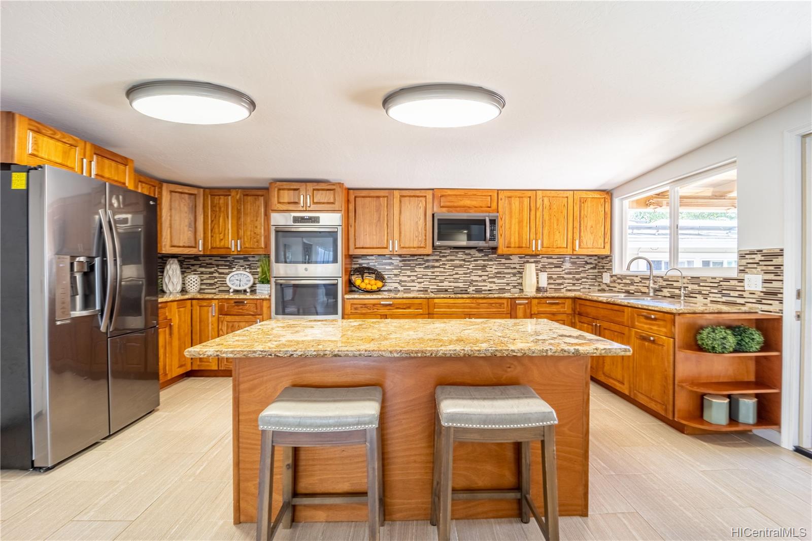 98351 Ponokiwila Street , Aiea, Hi 96701 Waimalu