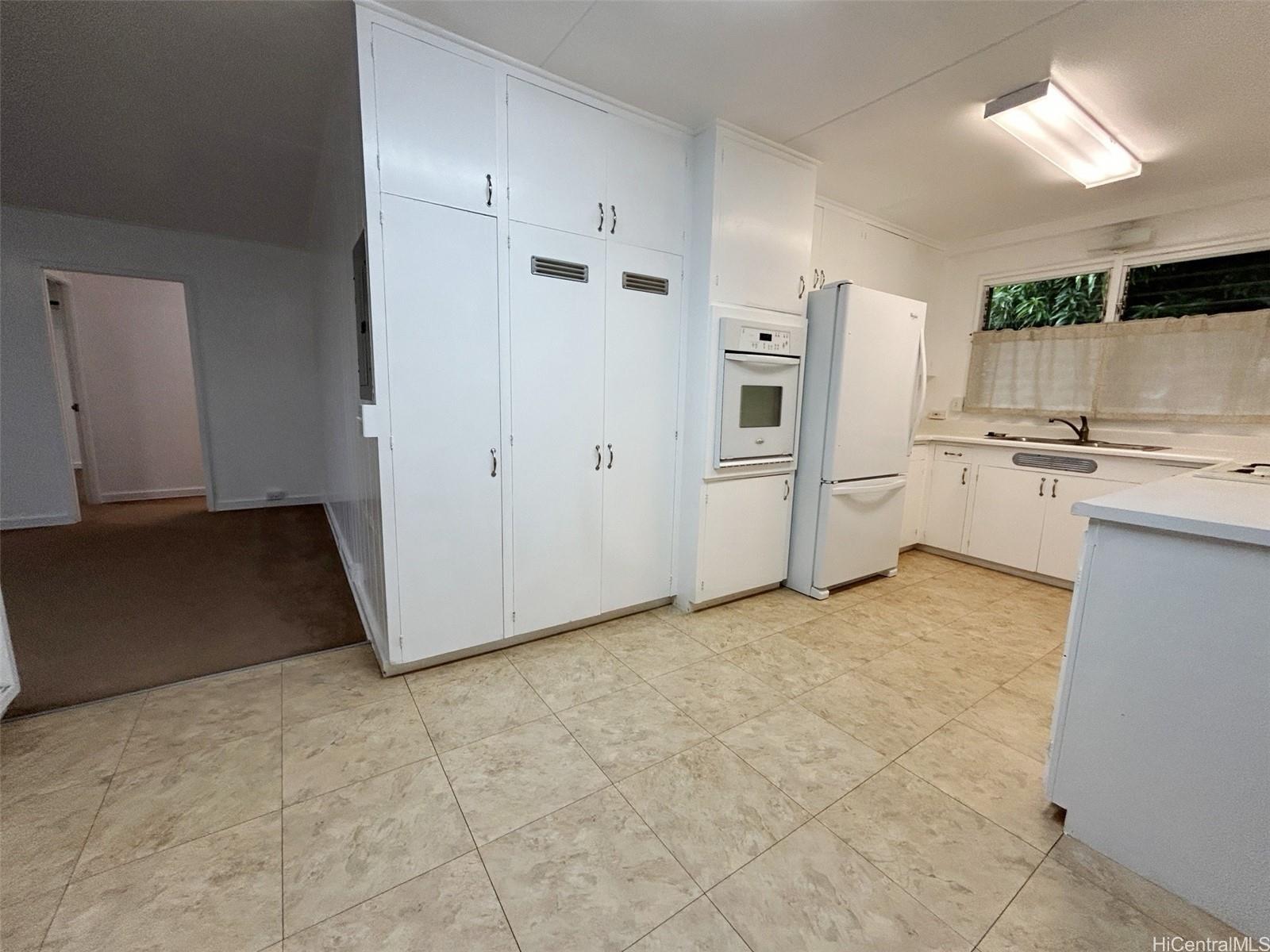 98-356 Ponohale Street Aiea - Rental - photo 8 of 25