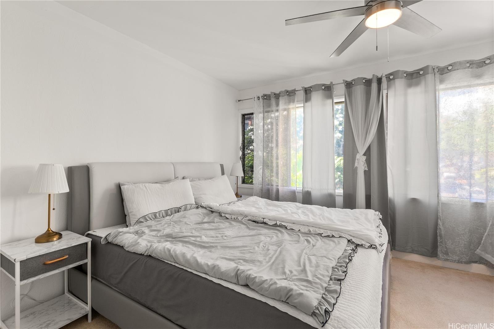 Bougainville condo # 206, Aiea, Hawaii - photo 11 of 23