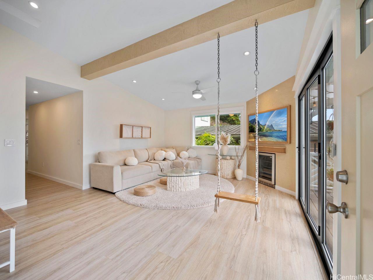 98-393  Ponohana Loop Waimalu, PearlCity home - photo 4 of 25