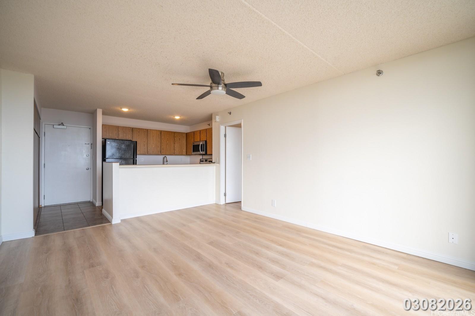 98-402 Koauka Loop Aiea - Rental - photo 9 of 22