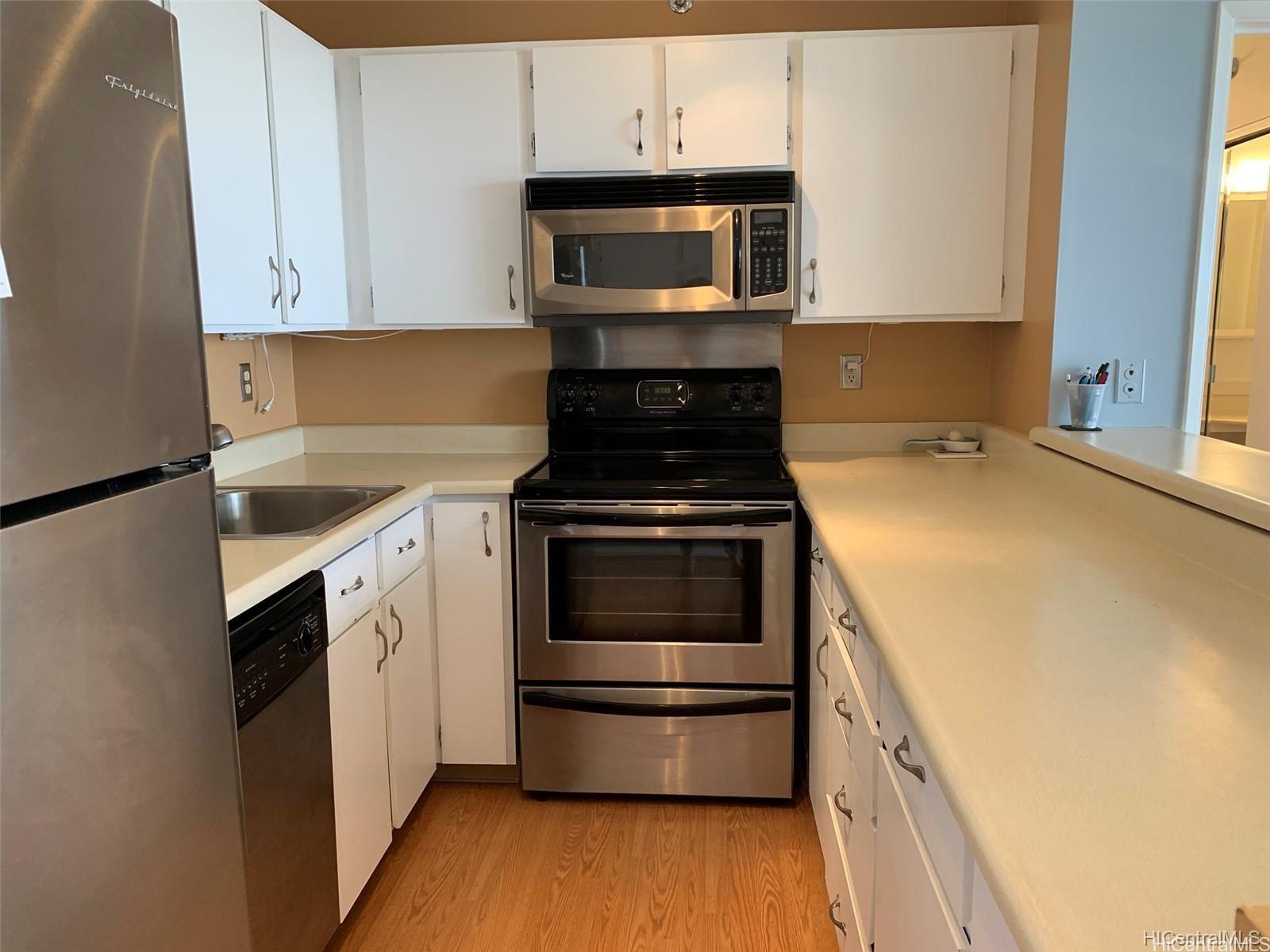 98-402 Koauka Loop Aiea - Rental - photo 6 of 23