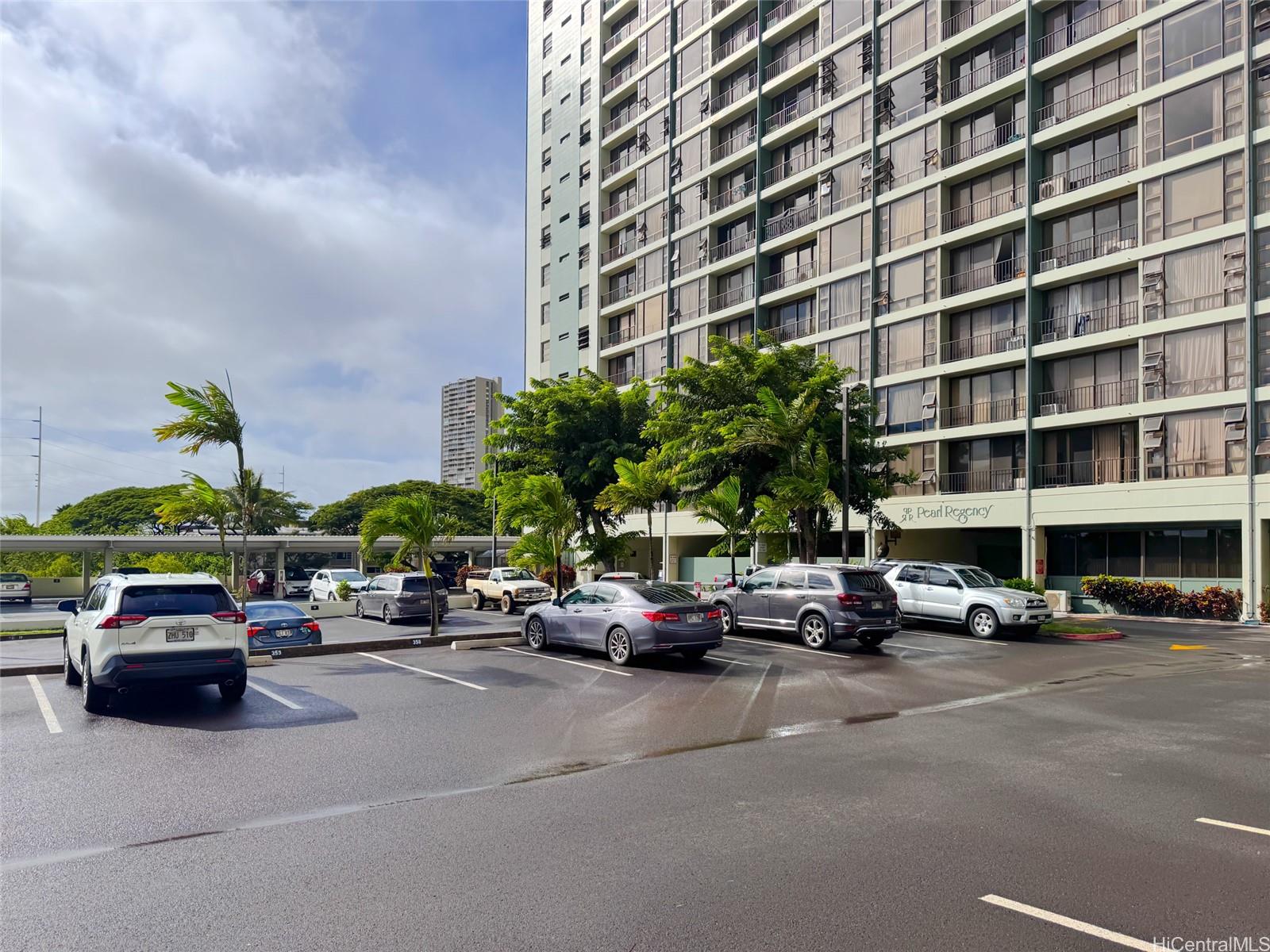 Pearl Regency condo # 1803, Aiea, Hawaii - photo 14 of 21