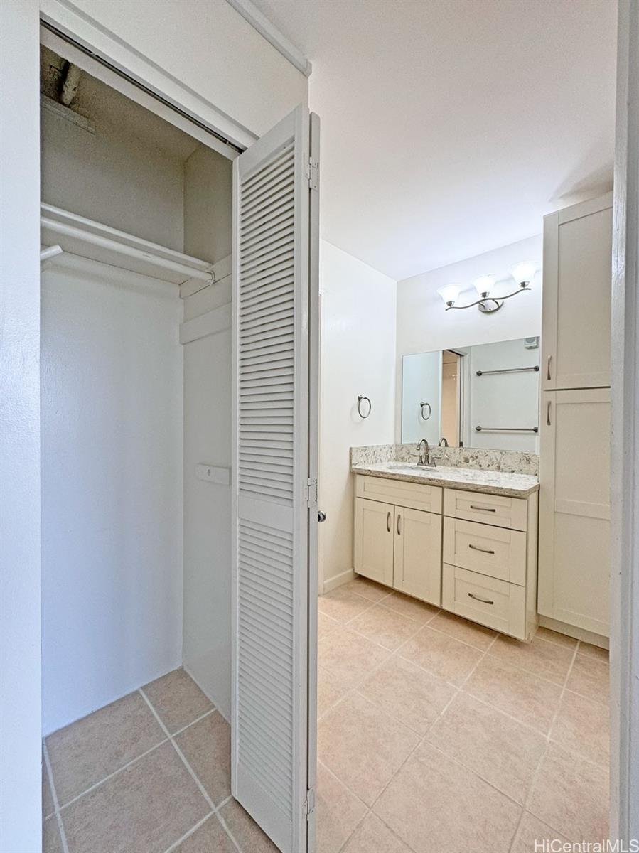 98-402 Koauka Loop Aiea - Rental - photo 15 of 20