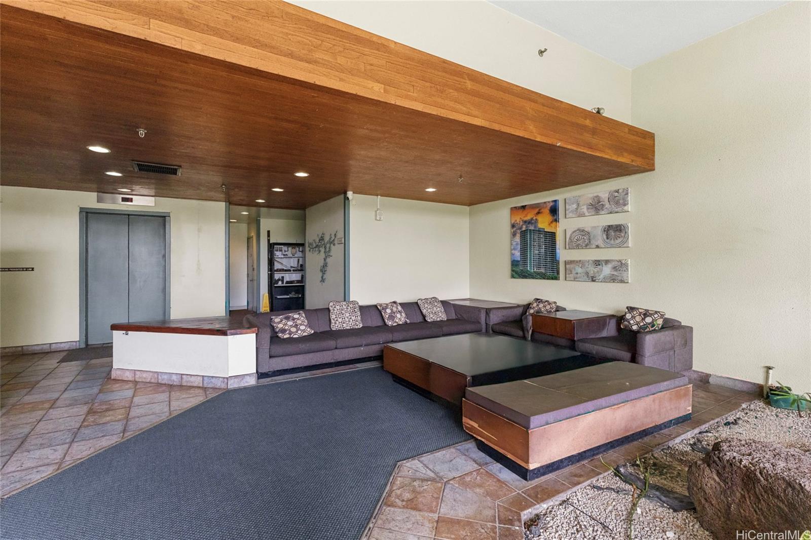 Pearl Regency condo # 202, Aiea, Hawaii - photo 19 of 22