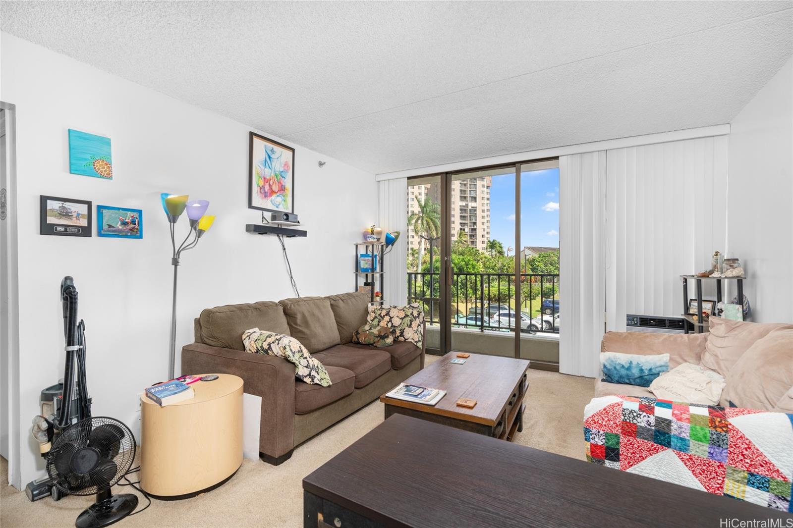 Pearl Regency condo # 216, Aiea, Hawaii - photo 2 of 20