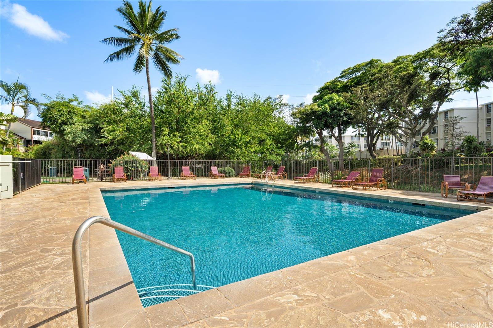 Pearl Regency condo # 216, Aiea, Hawaii - photo 15 of 20