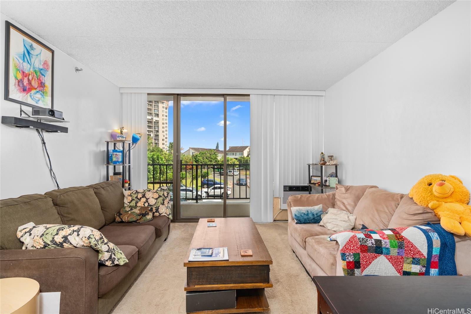 Pearl Regency condo # 216, Aiea, Hawaii - photo 3 of 20