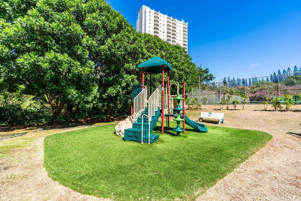 Pearl Regency condo # 2204, Aiea, Hawaii - photo 18 of 22