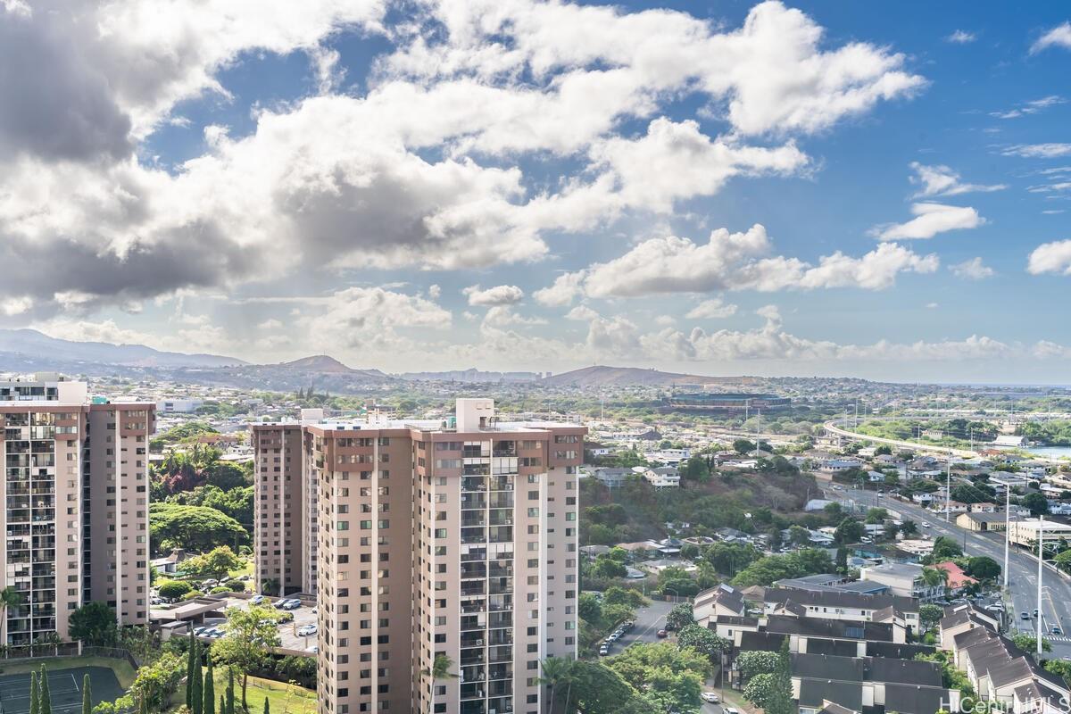 Pearl Regency condo # 2204, Aiea, Hawaii - photo 9 of 22