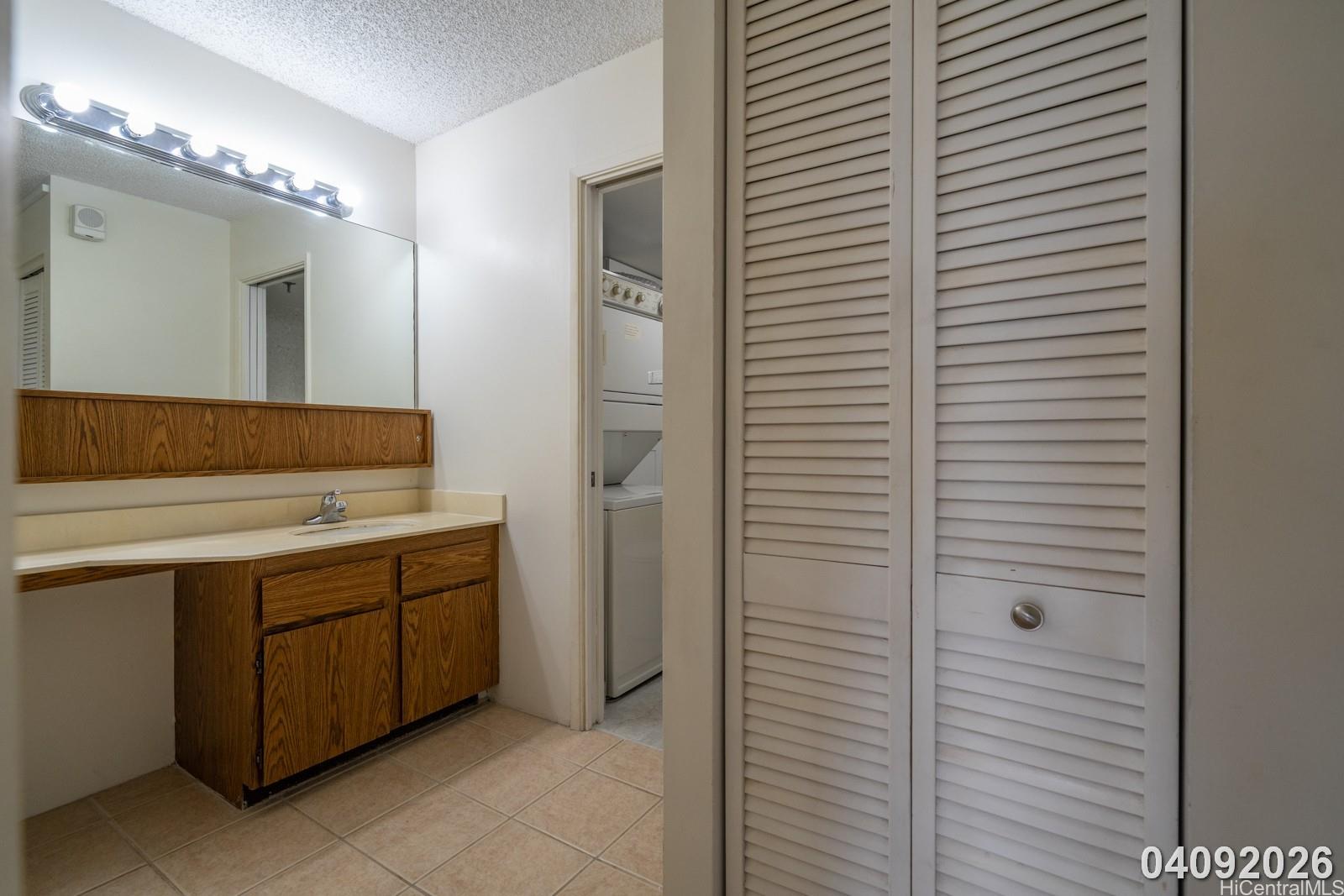 98-402 Koauka Loop Aiea - Rental - photo 16 of 22