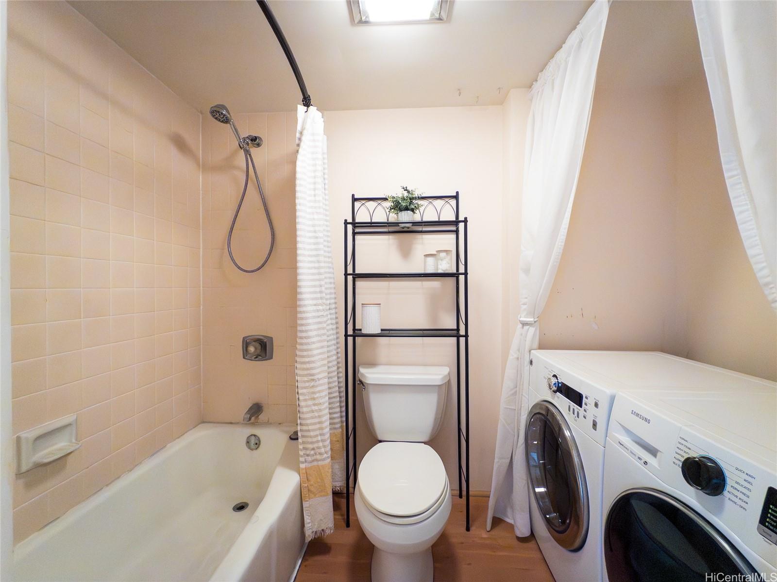 Pearl Regency condo # 2409, Aiea, Hawaii - photo 13 of 20