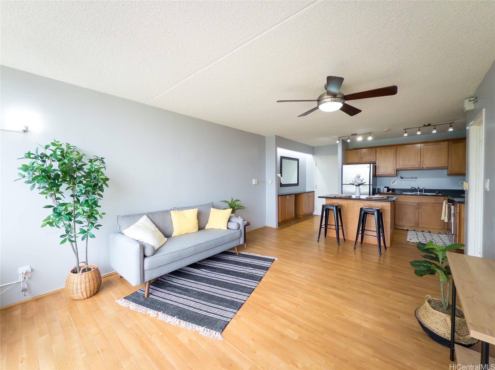 Pearl Regency condo # 2409, Aiea, Hawaii - photo 2 of 16