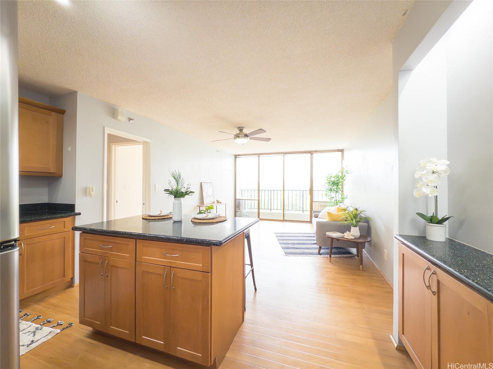 Pearl Regency condo # 2409, Aiea, Hawaii - photo 4 of 16